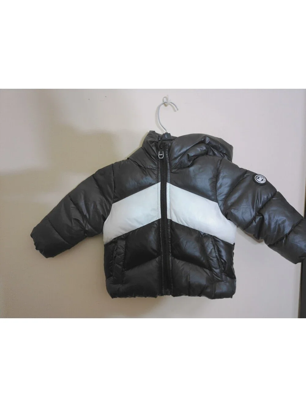Michael Kors Baby Puffer Jacket Size 12M Black White Hooded Winter Coat